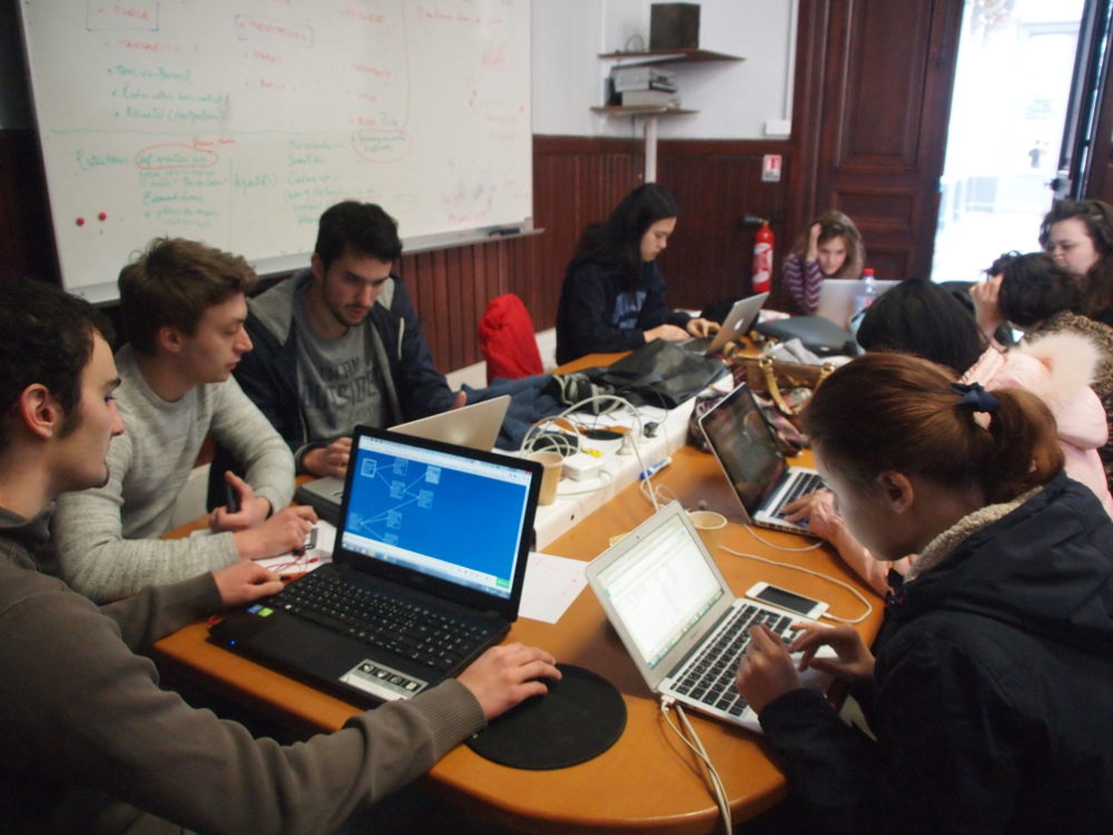 "Investigating public budgets in Lille, France."